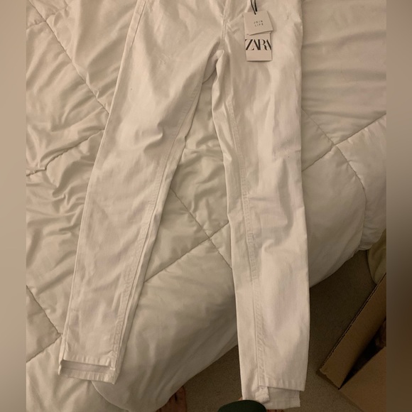 BNWT ZARA Jeans - Picture 3 of 5